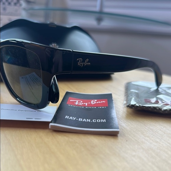 Ray-Ban RB 4194 Black Sunglasses - Picture 4 of 6